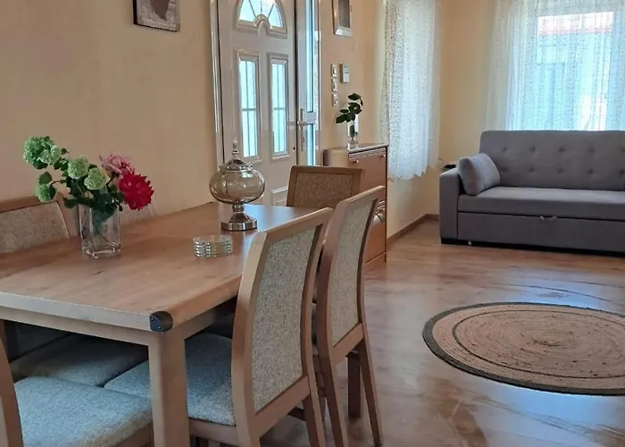 Cozy Village Apartment